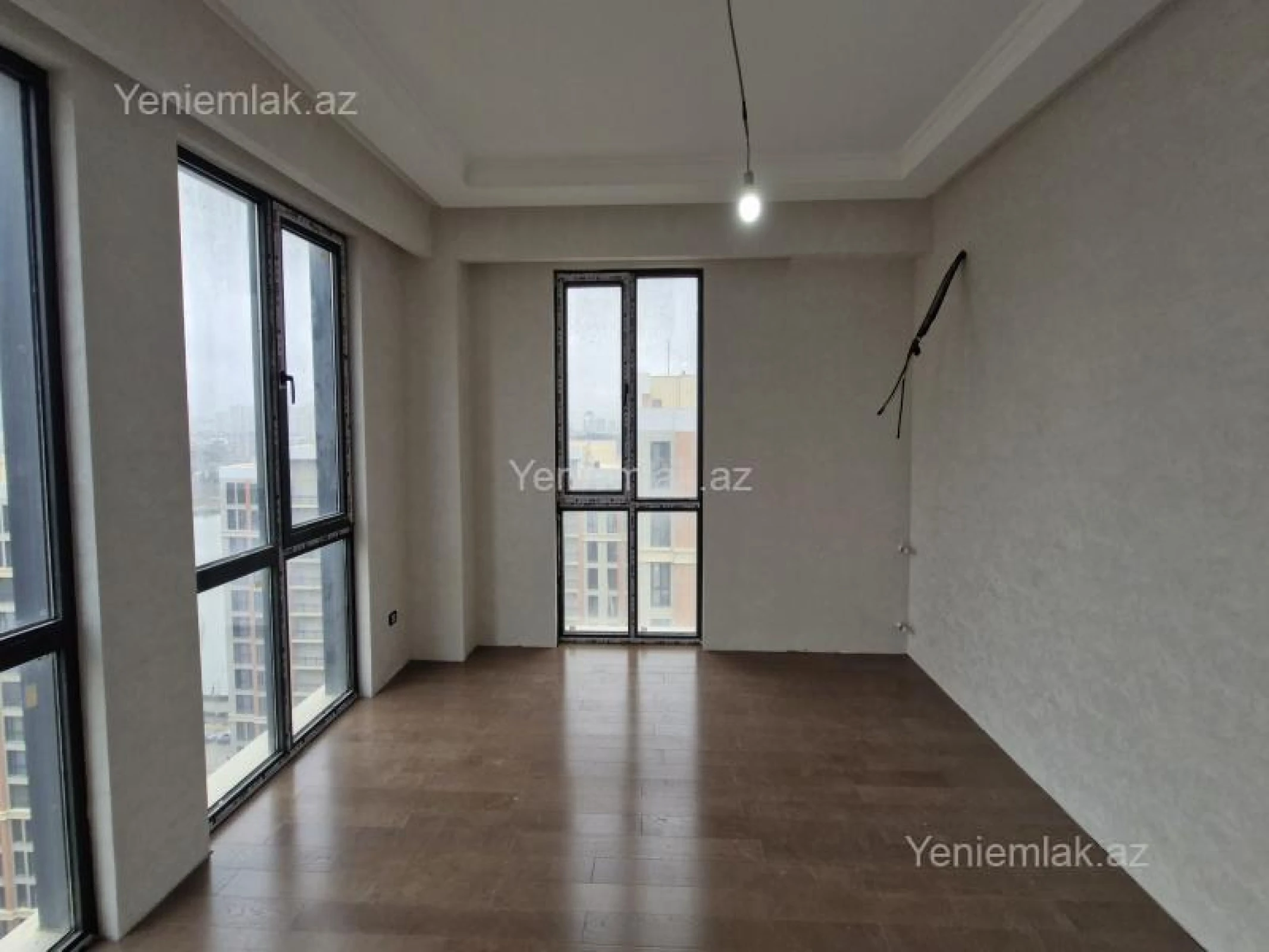 Satılır 4 otaqlı yeni tikili 107 m²
