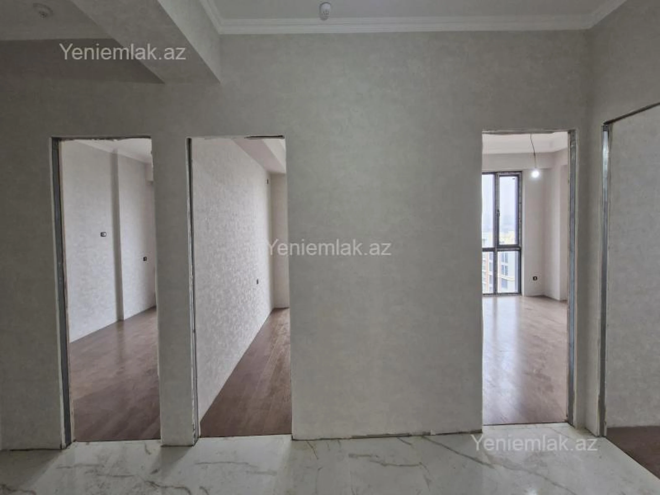 Satılır 4 otaqlı yeni tikili 107 m²