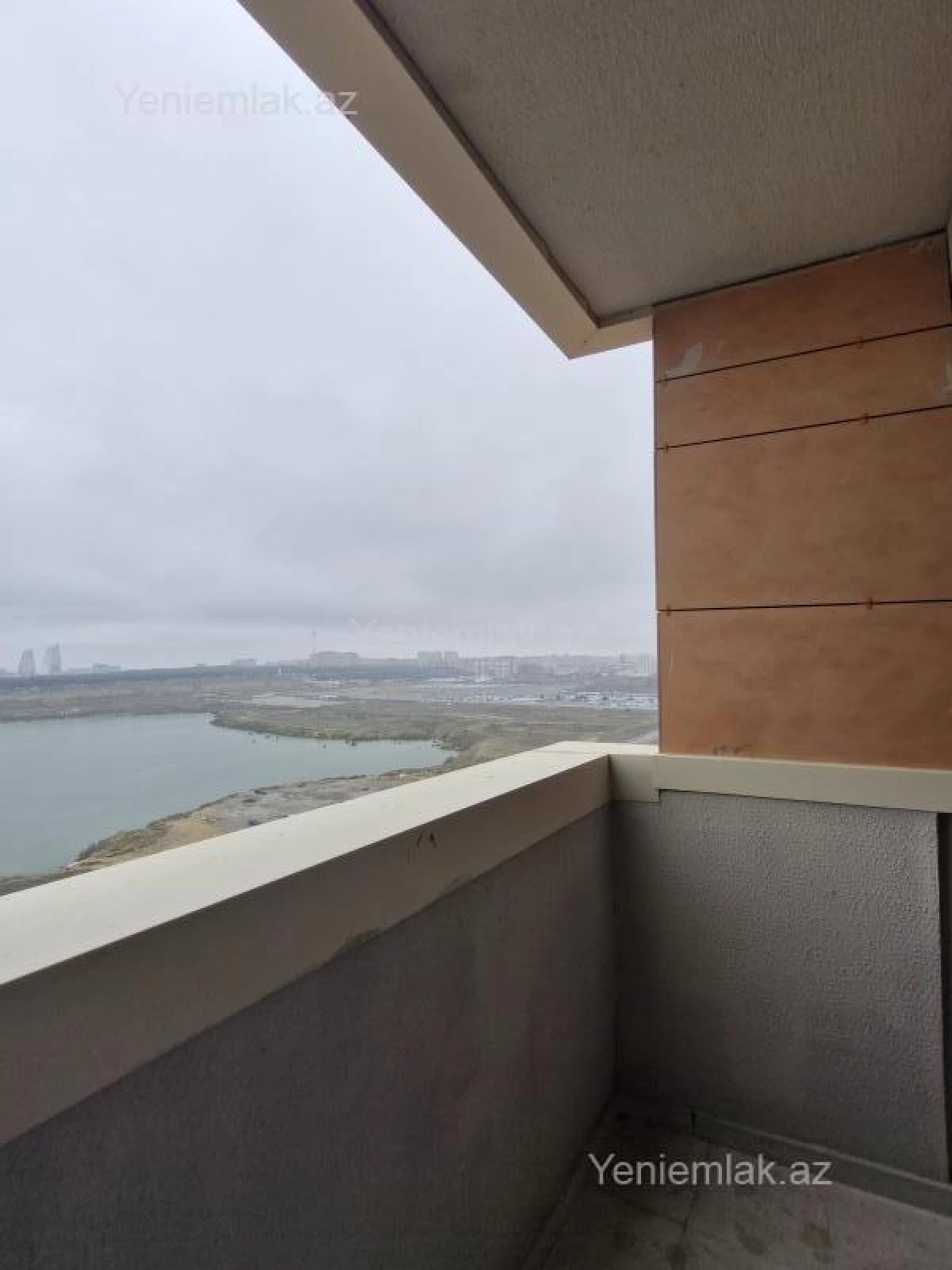 Satılır 4 otaqlı yeni tikili 107 m²