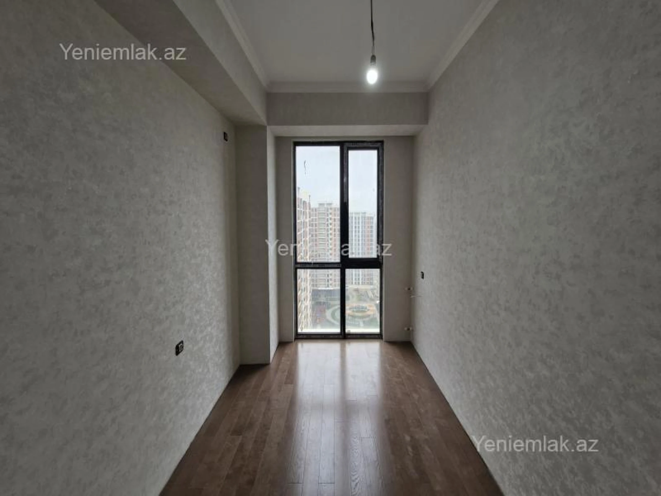 Satılır 4 otaqlı yeni tikili 107 m²