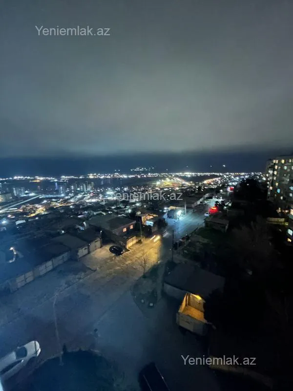 Satılır 2 otaqlı köhnə tikili 60 m²