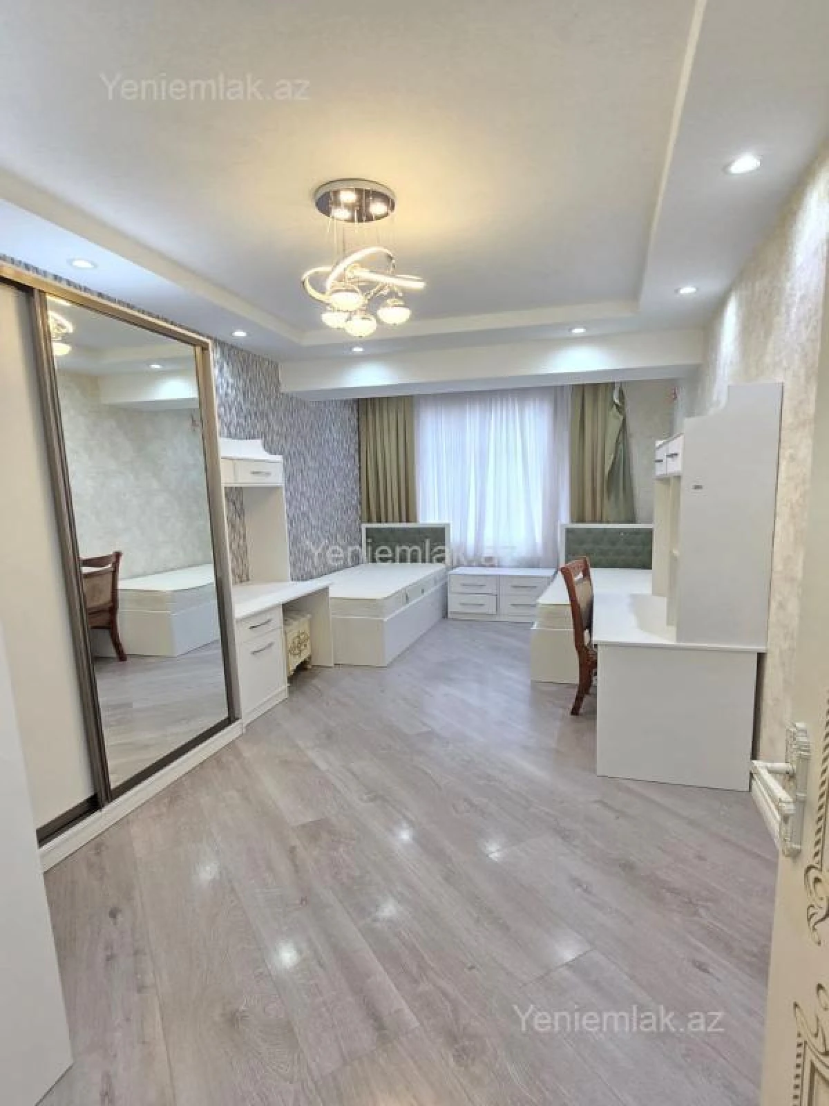 Satılır 2 otaqlı yeni tikili 54 m²