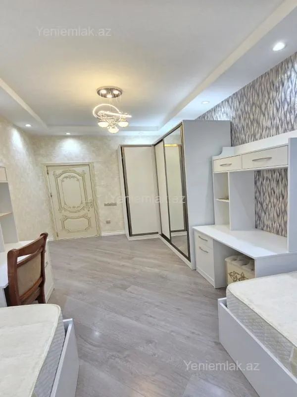 Satılır 2 otaqlı yeni tikili 54 m²