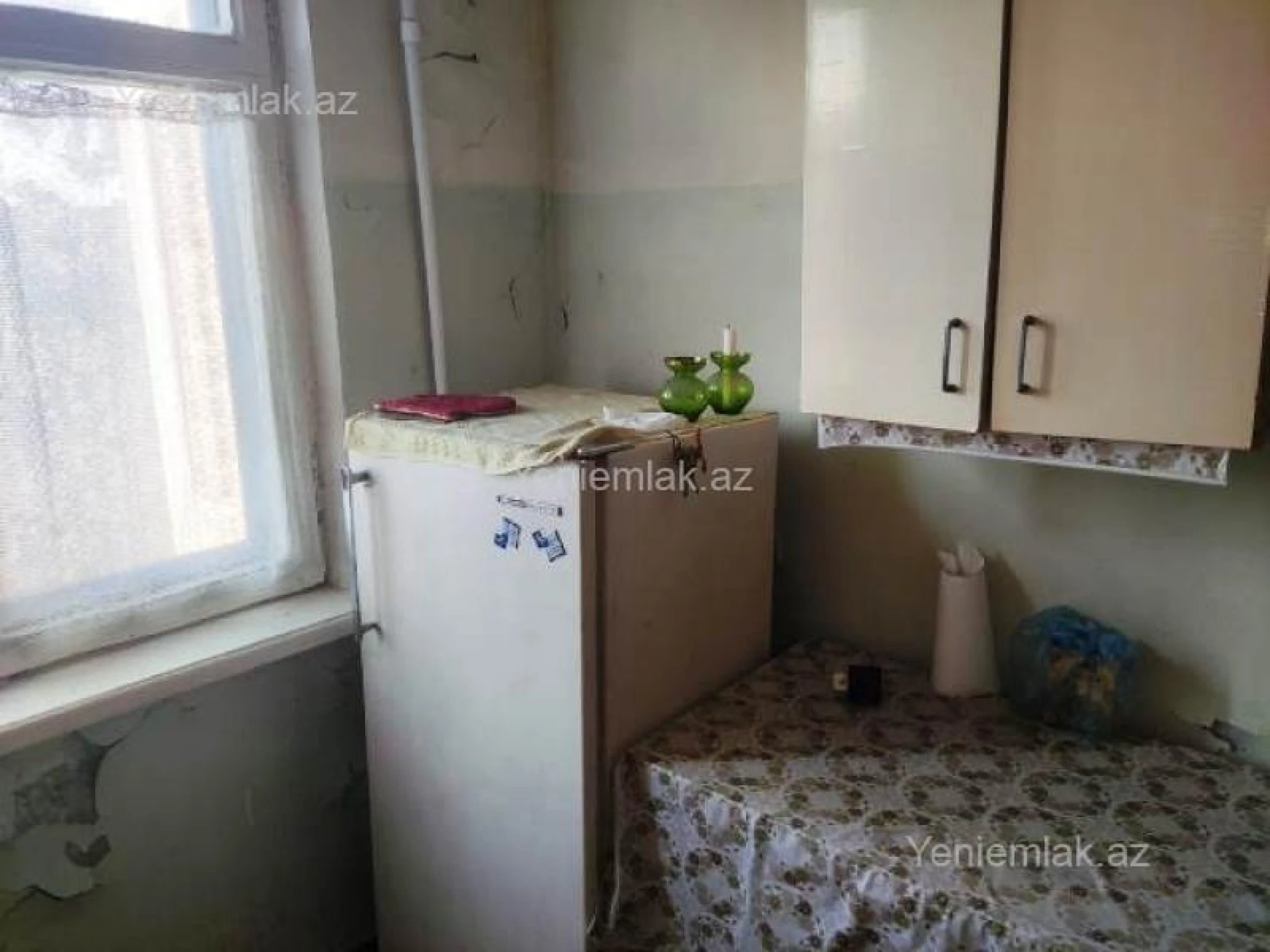 Satılır 2 otaqlı köhnə tikili 50 m²