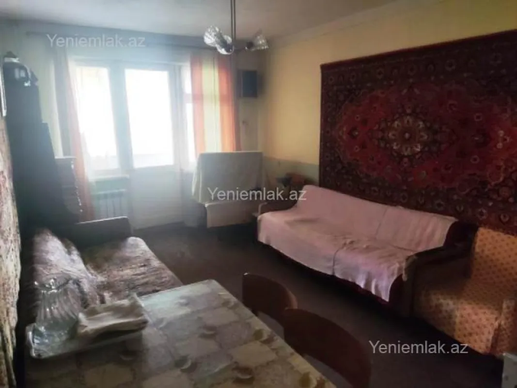 Satılır 2 otaqlı köhnə tikili 50 m²