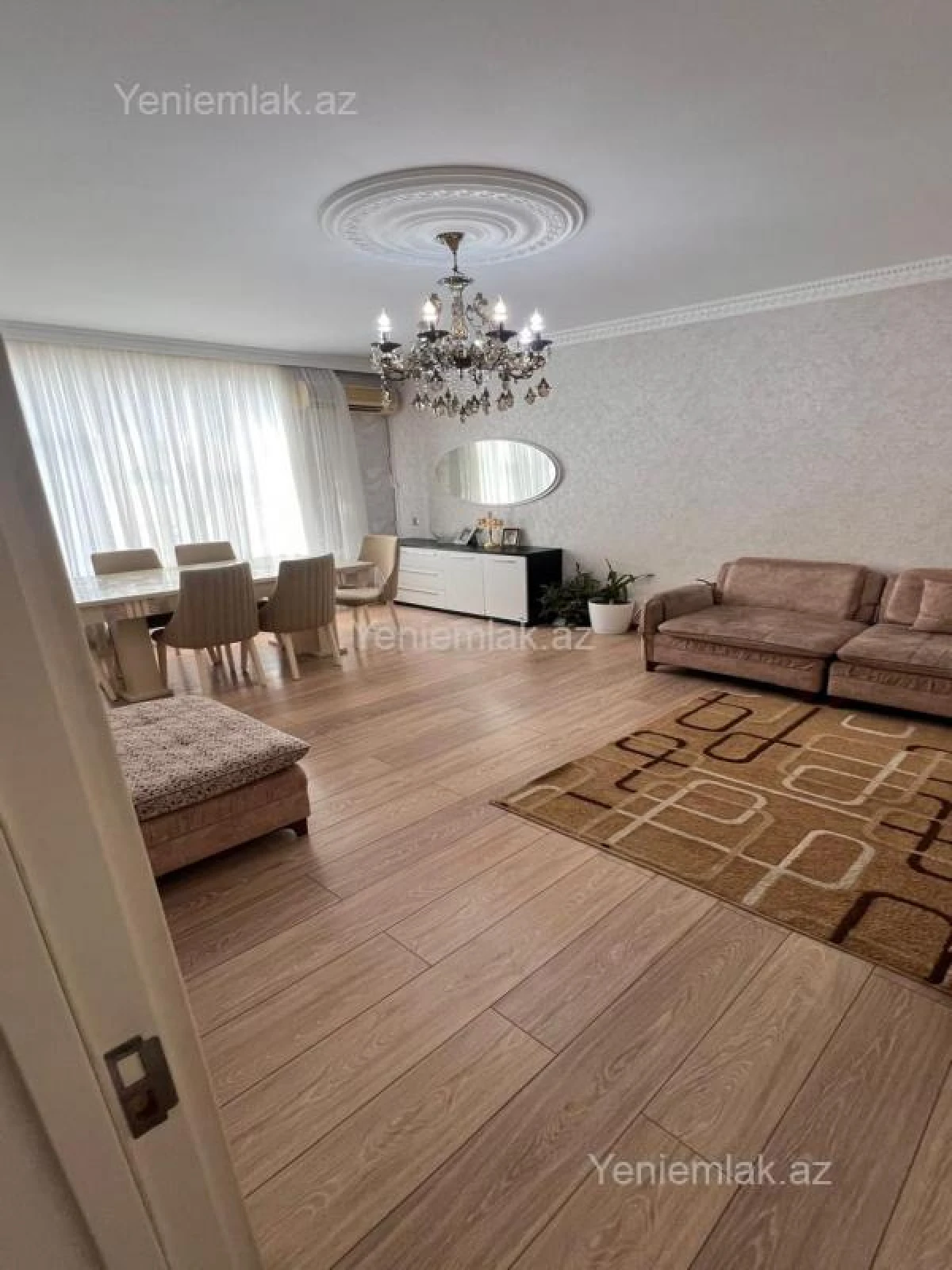 Satılır 6 otaqlı həyət evi 220 m²