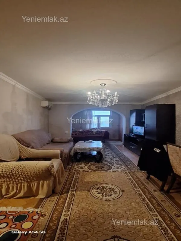 Satılır 2 otaqlı köhnə tikili 42 m²