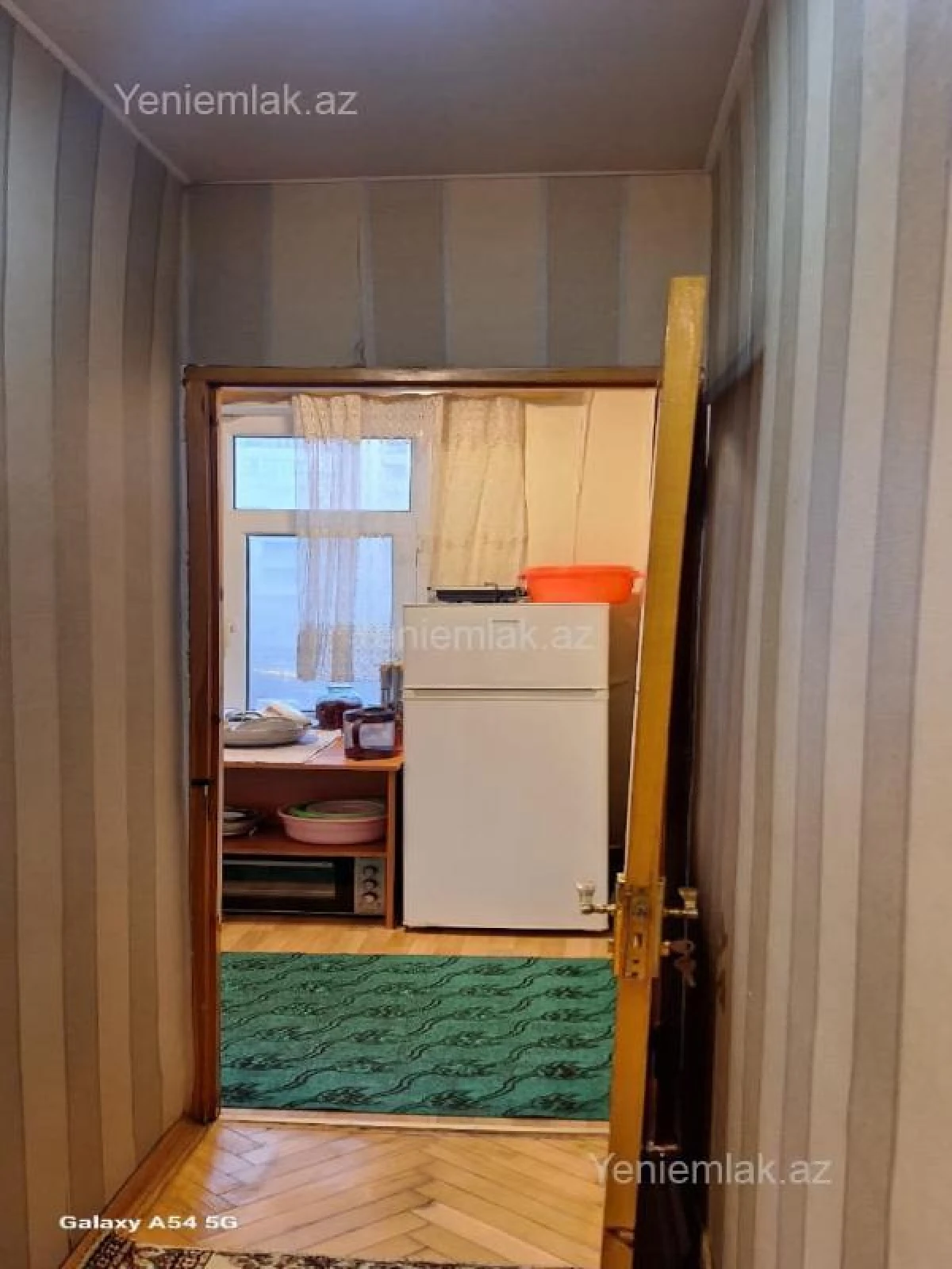 Satılır 2 otaqlı köhnə tikili 42 m²