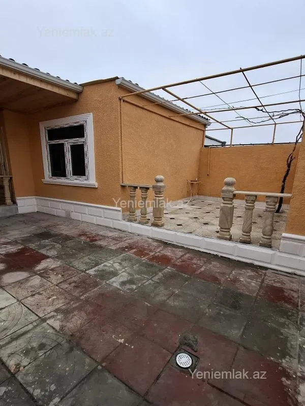 Satılır 3 otaqlı həyət evi 90 m²
