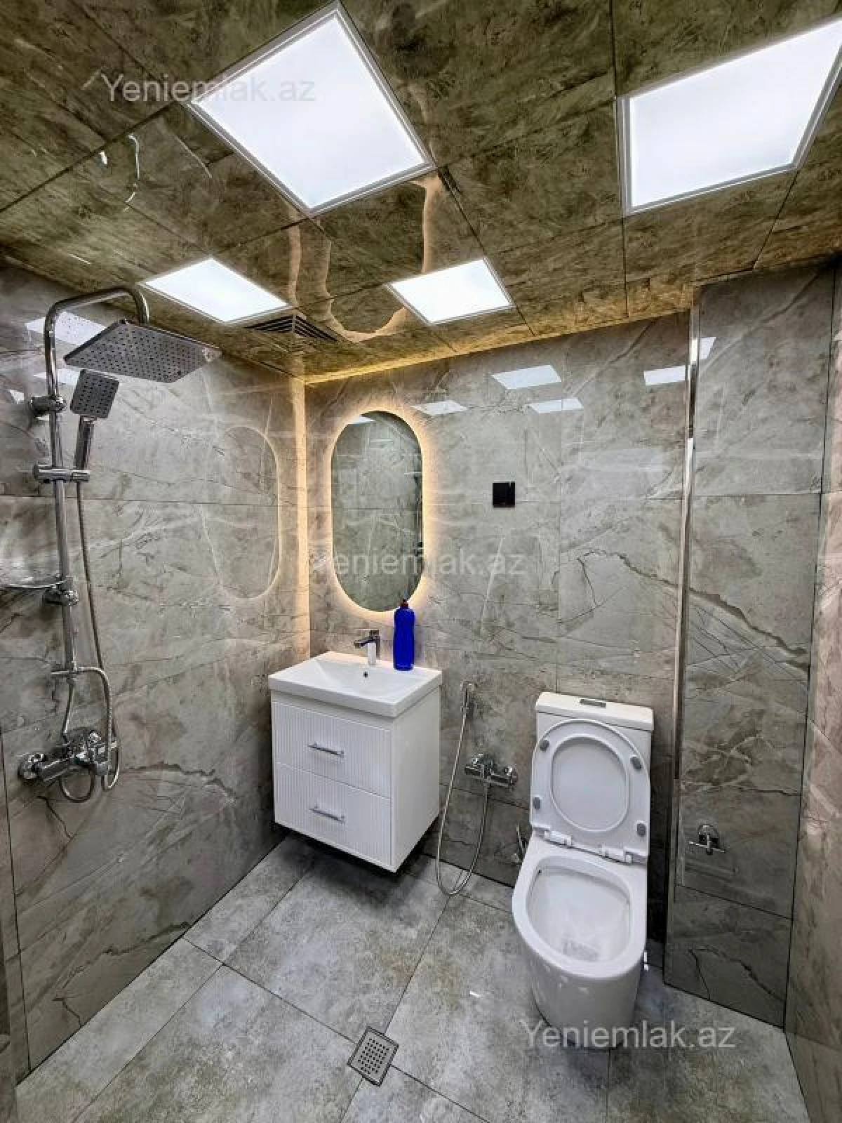 Satılır 2 otaqlı köhnə tikili 45 m²