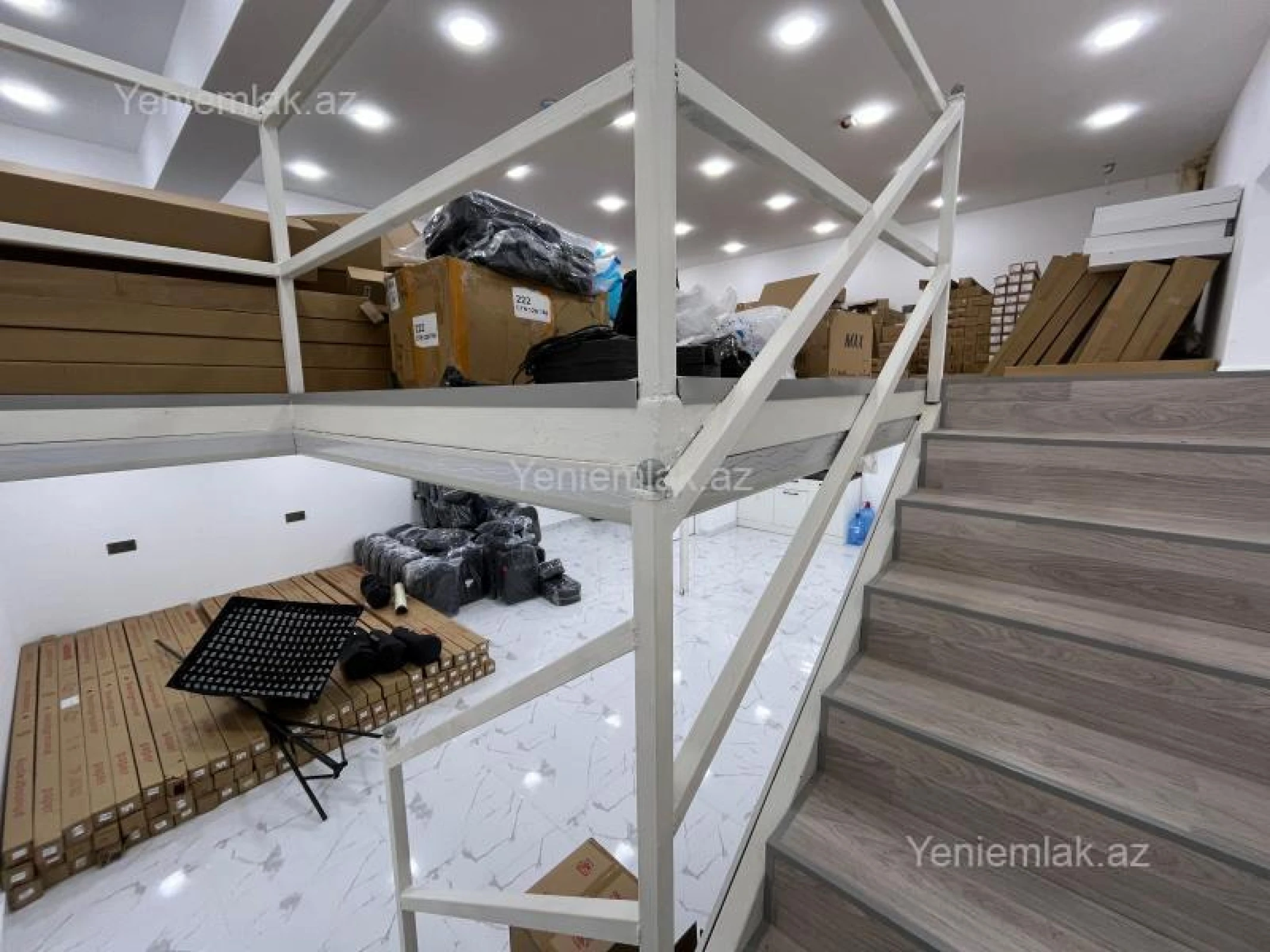 Satılır 3 otaqlı obyekt 155 m²