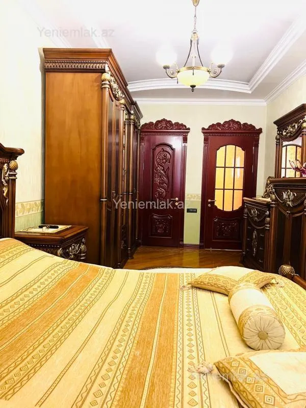 Satılır 4 otaqlı yeni tikili 153 m²