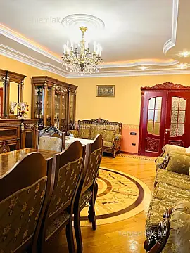 Satılır 4 otaqlı yeni tikili 153 m²