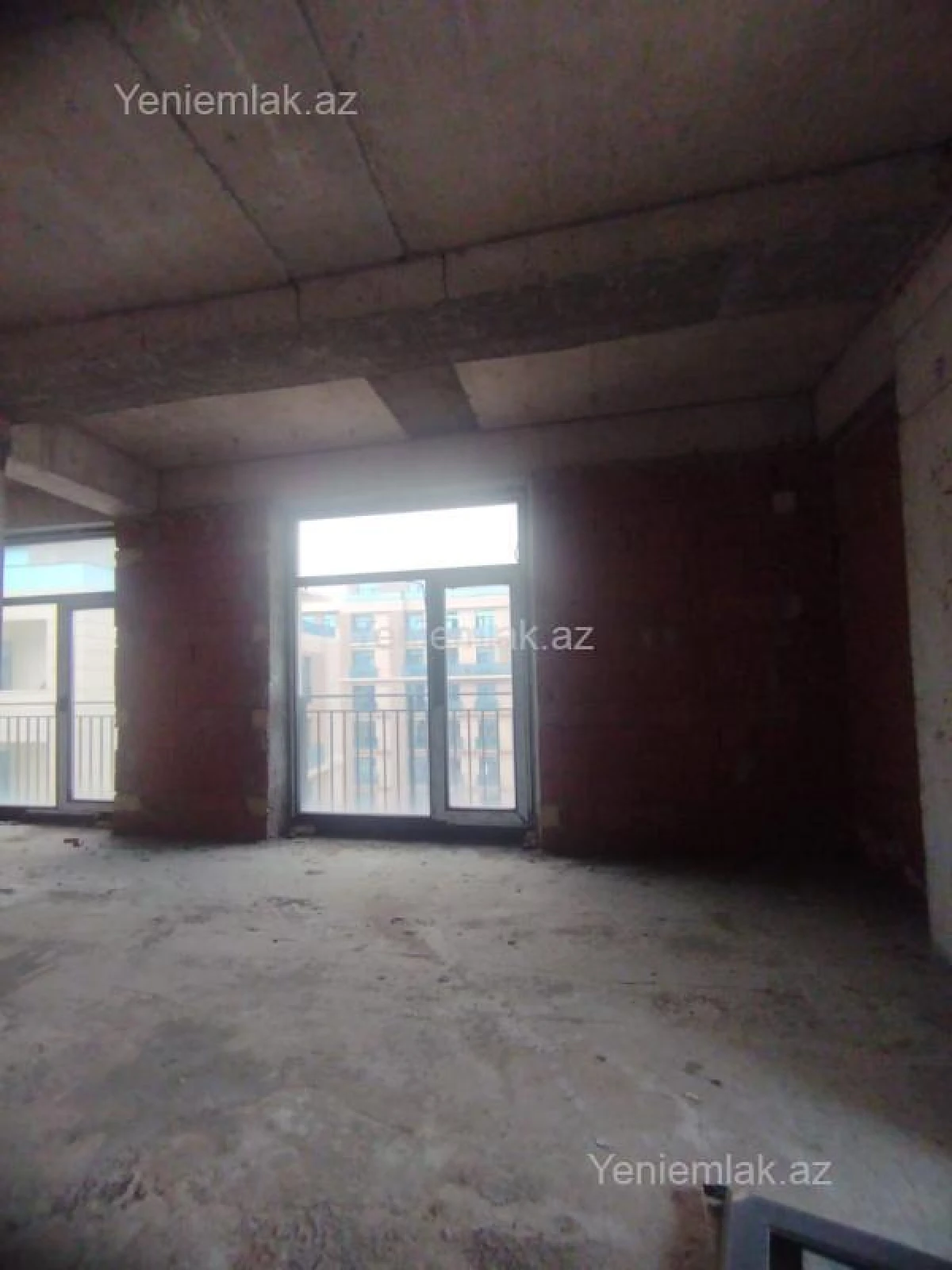 Satılır 3 otaqlı yeni tikili 118 m²