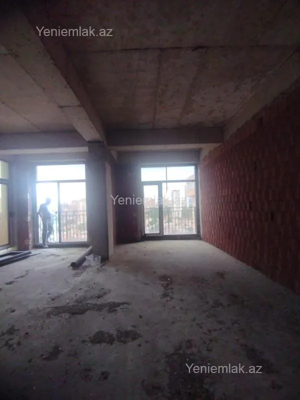 Satılır 3 otaqlı yeni tikili 118 m²
