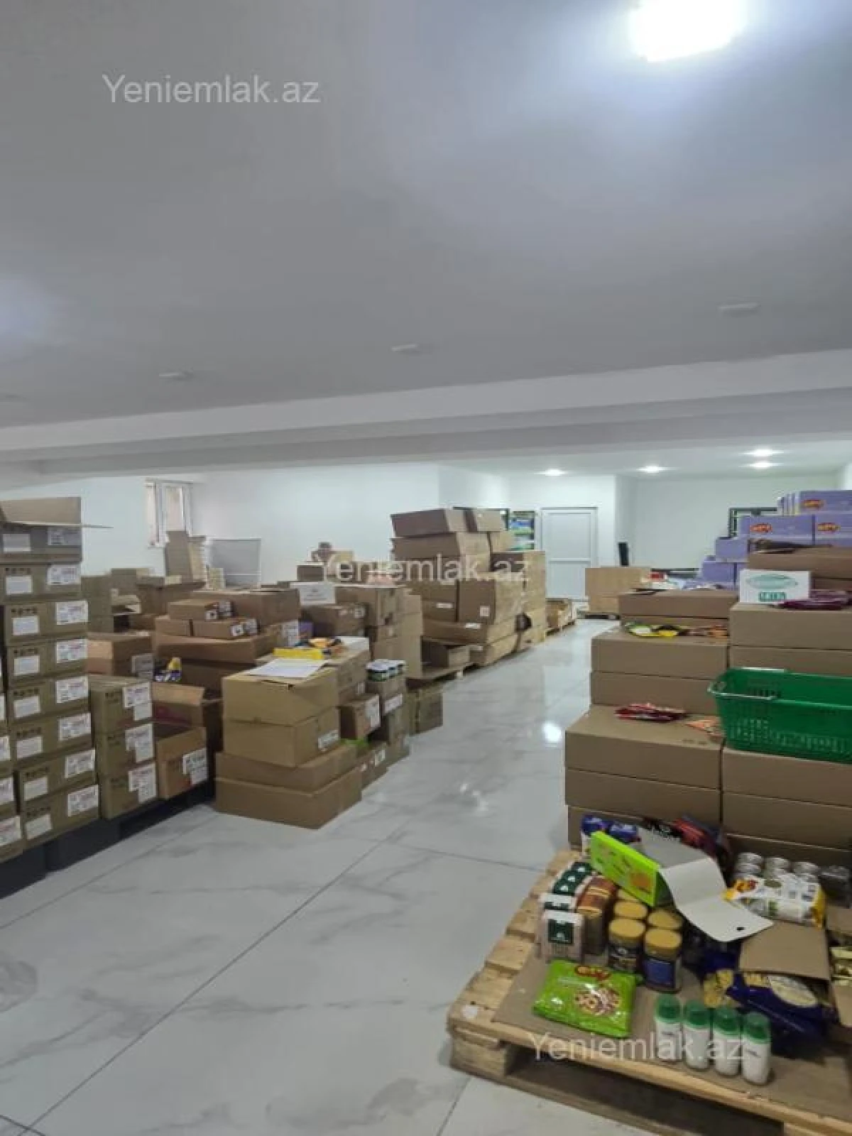 Satılır 3 otaqlı obyekt 210 m²