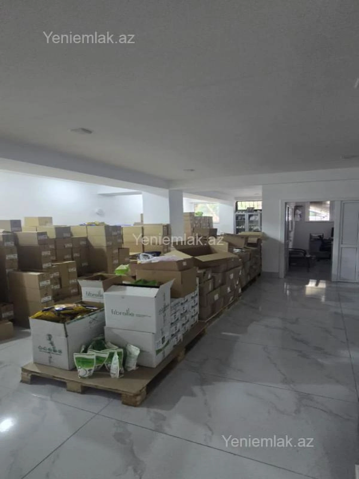 Satılır 3 otaqlı obyekt 210 m²