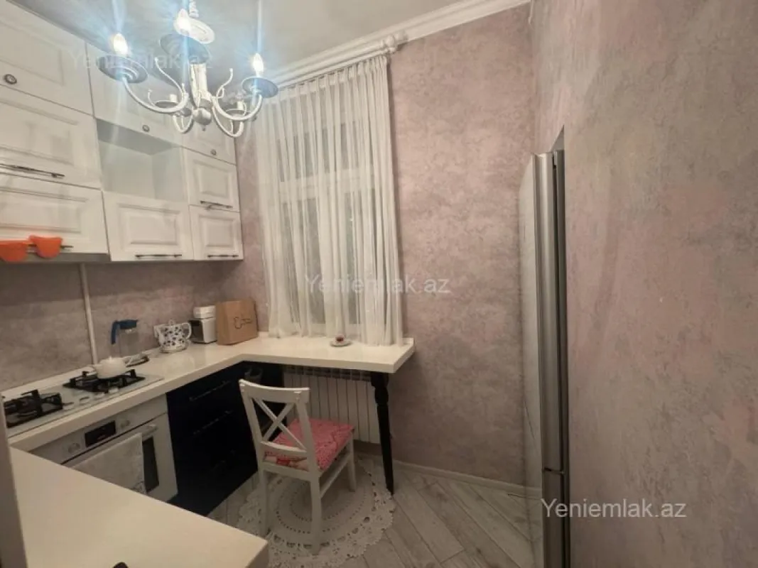 Satılır 2 otaqlı yeni tikili 60 m²
