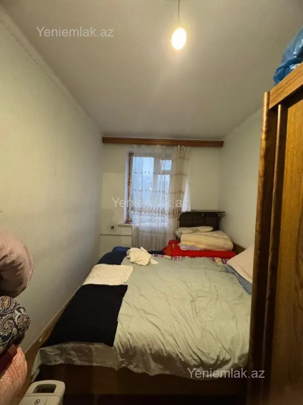 Satılır 3 otaqlı köhnə tikili 70 m²