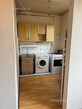 Satılır 1 otaqlı köhnə tikili 38 m²