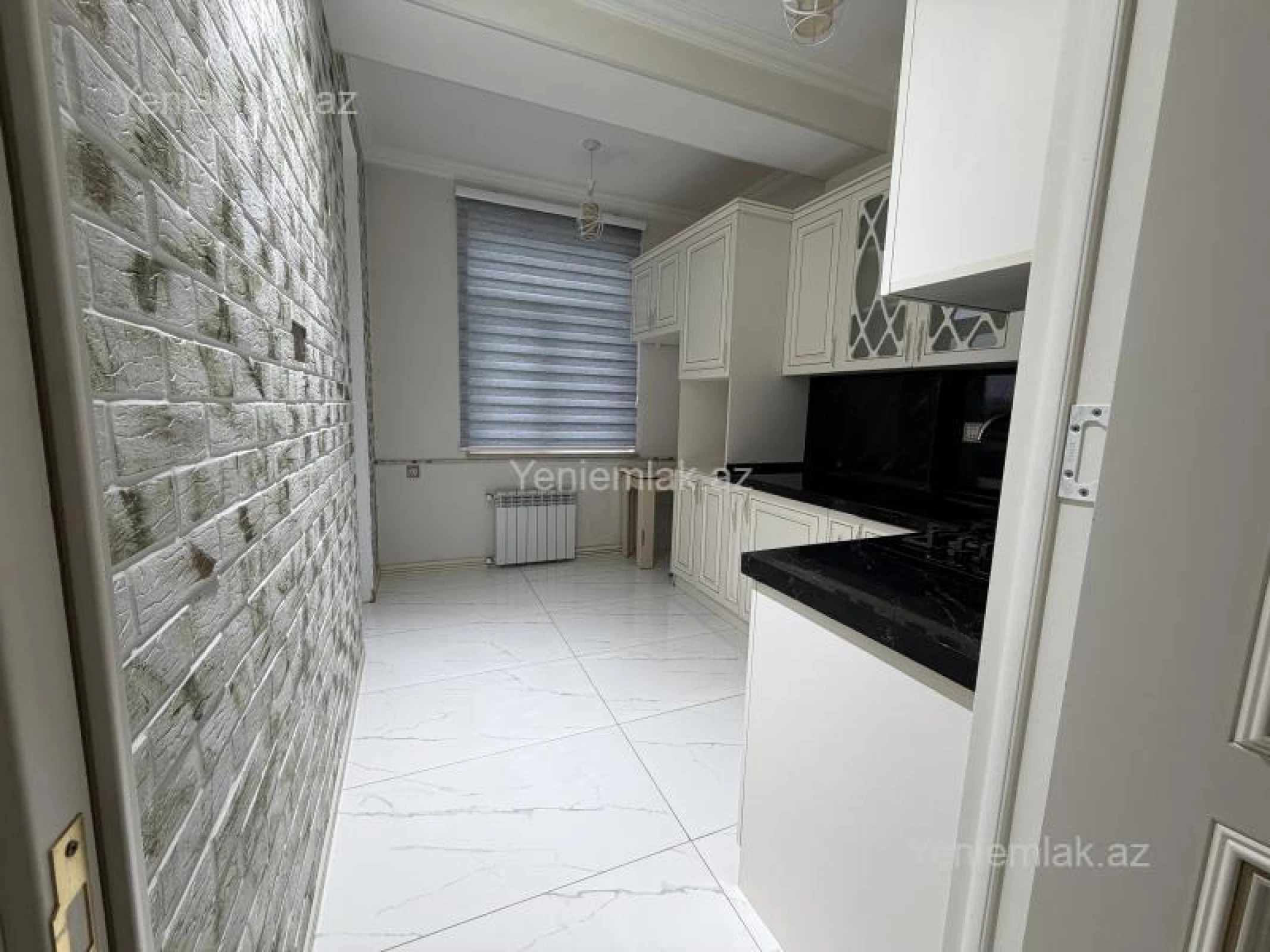 Satılır 3 otaqlı yeni tikili 87 m²