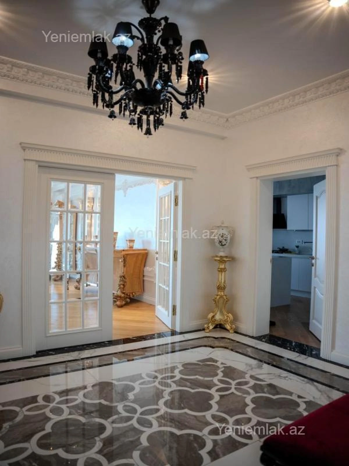 Satılır 5 otaqlı yeni tikili 228 m²