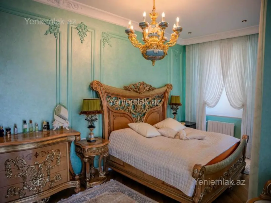 Satılır 5 otaqlı yeni tikili 228 m²