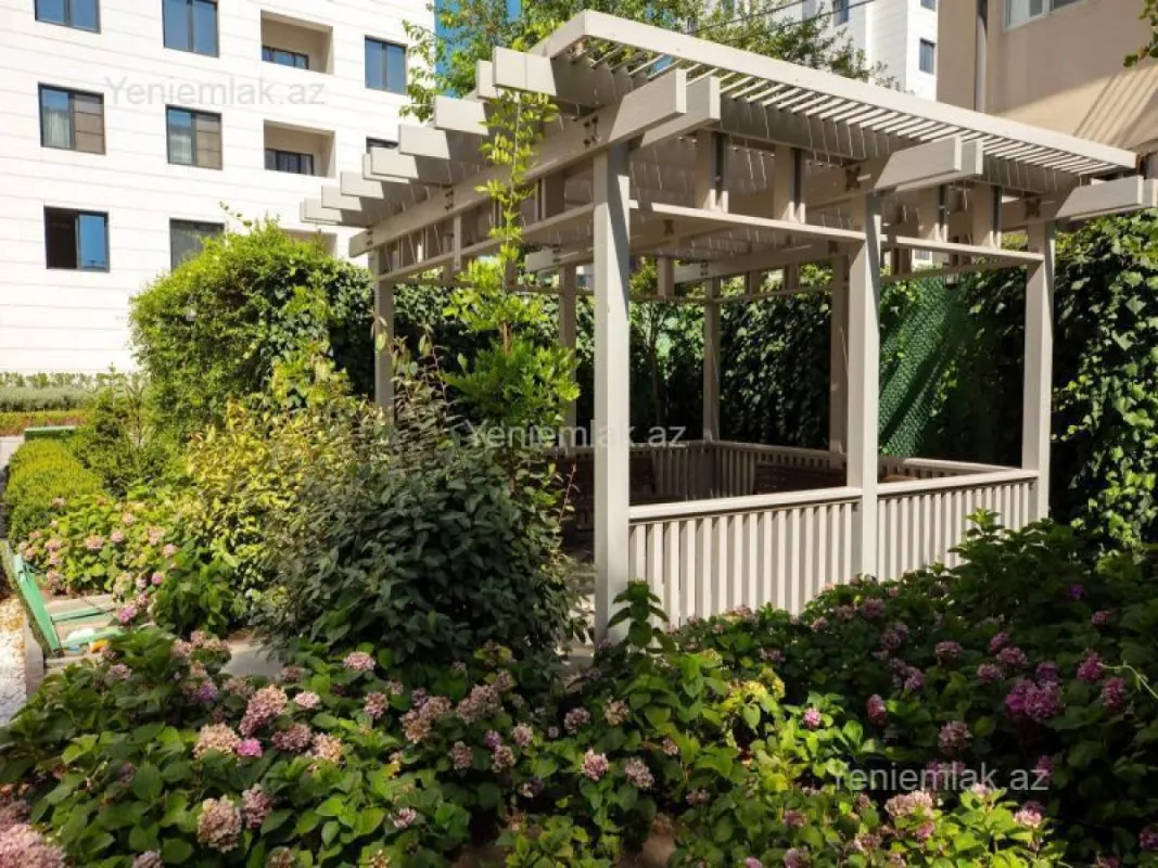 Satılır 5 otaqlı yeni tikili 228 m²