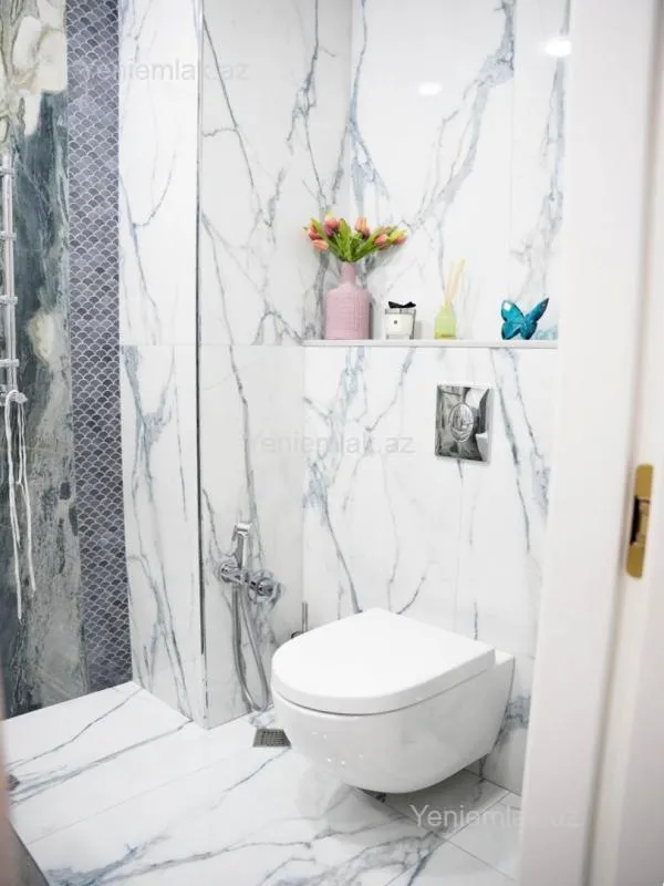 Satılır 5 otaqlı yeni tikili 228 m²