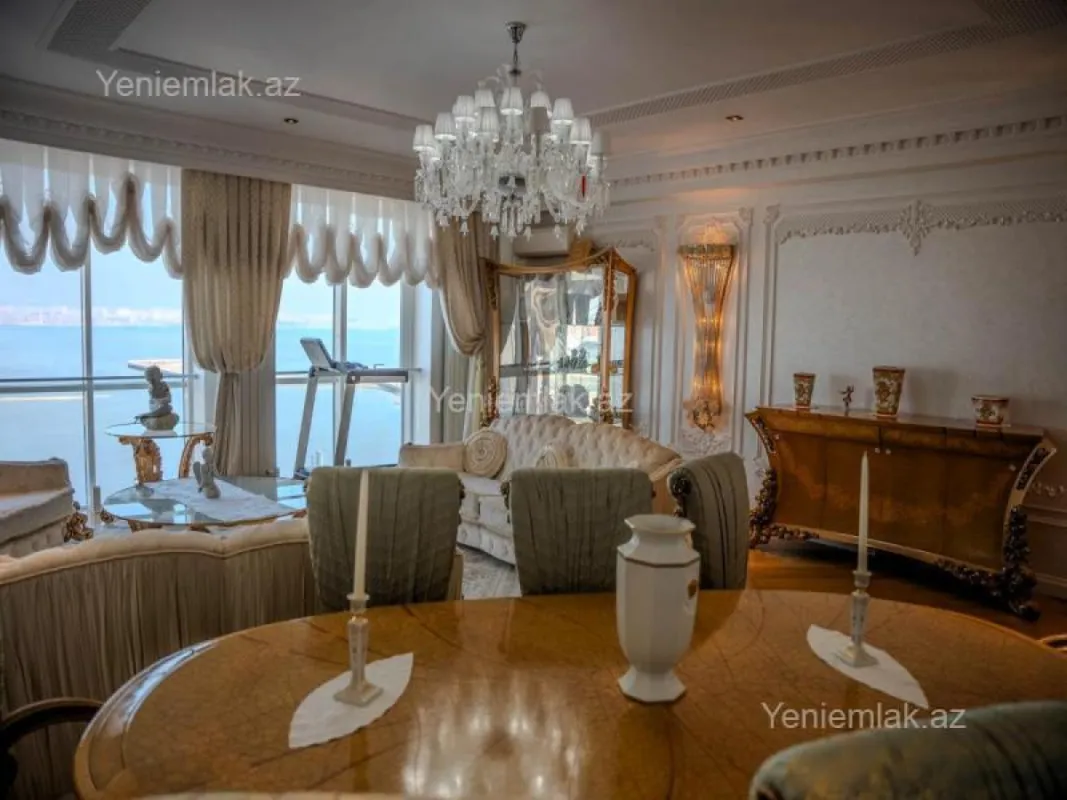 Satılır 5 otaqlı yeni tikili 228 m²