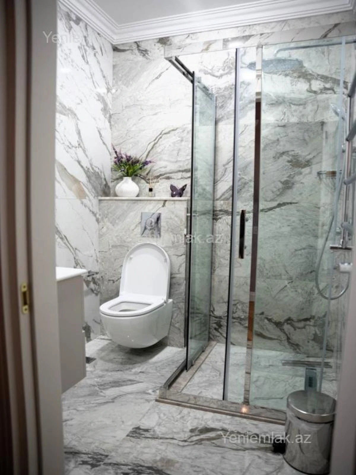 Satılır 5 otaqlı yeni tikili 228 m²