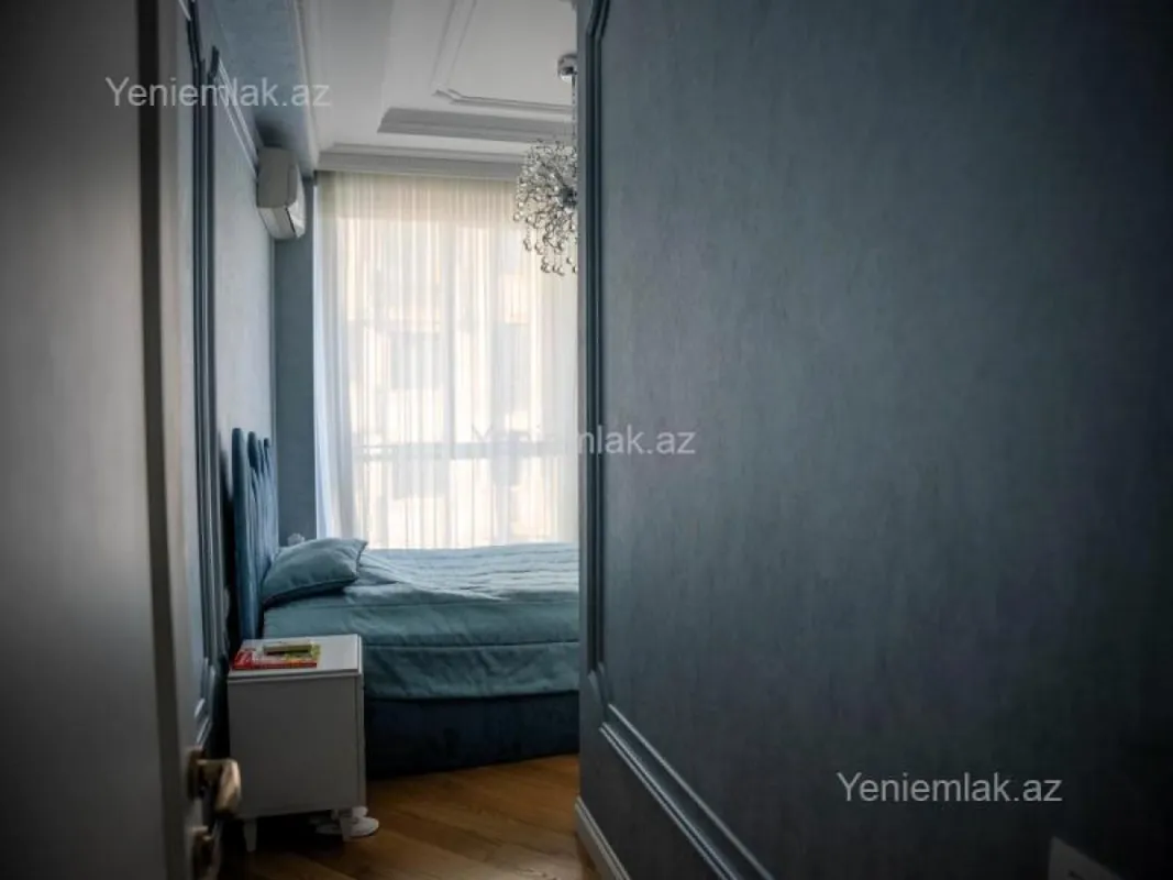 Satılır 5 otaqlı yeni tikili 228 m²