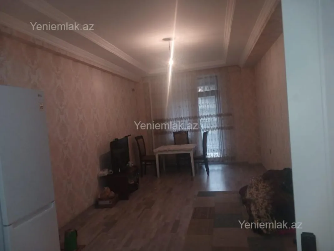 Satılır 2 otaqlı yeni tikili 85 m²