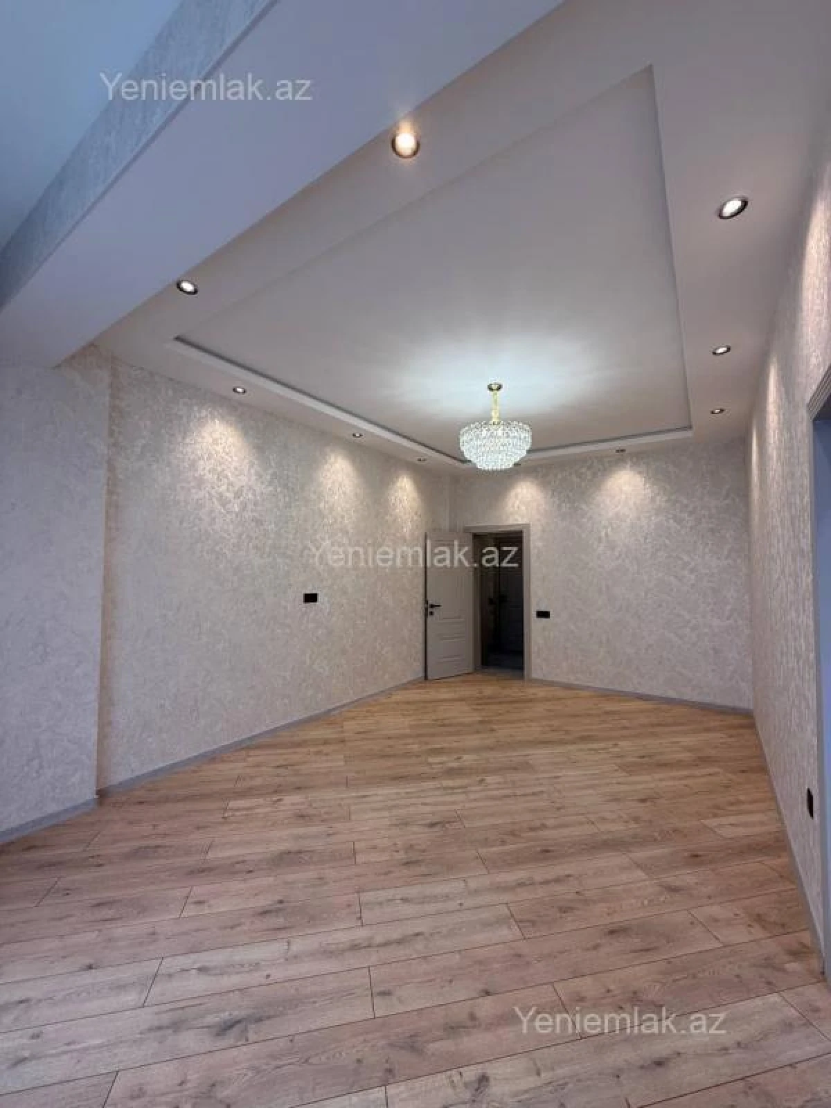 Satılır 2 otaqlı yeni tikili 73 m²