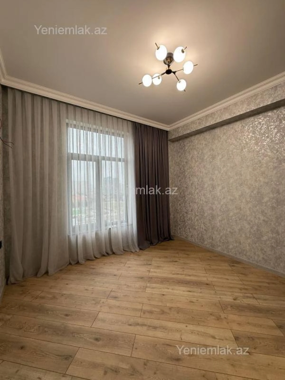 Satılır 2 otaqlı yeni tikili 73 m²