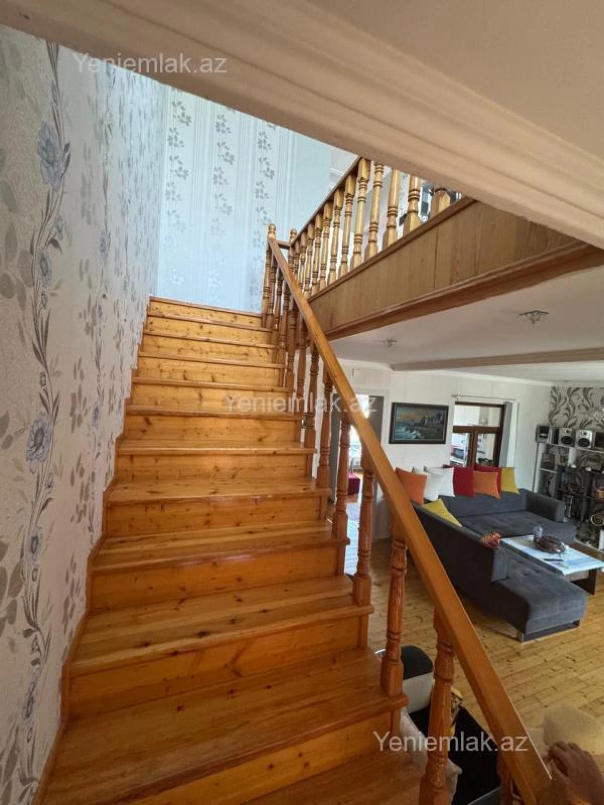 Satılır 6 otaqlı həyət evi 127 m²