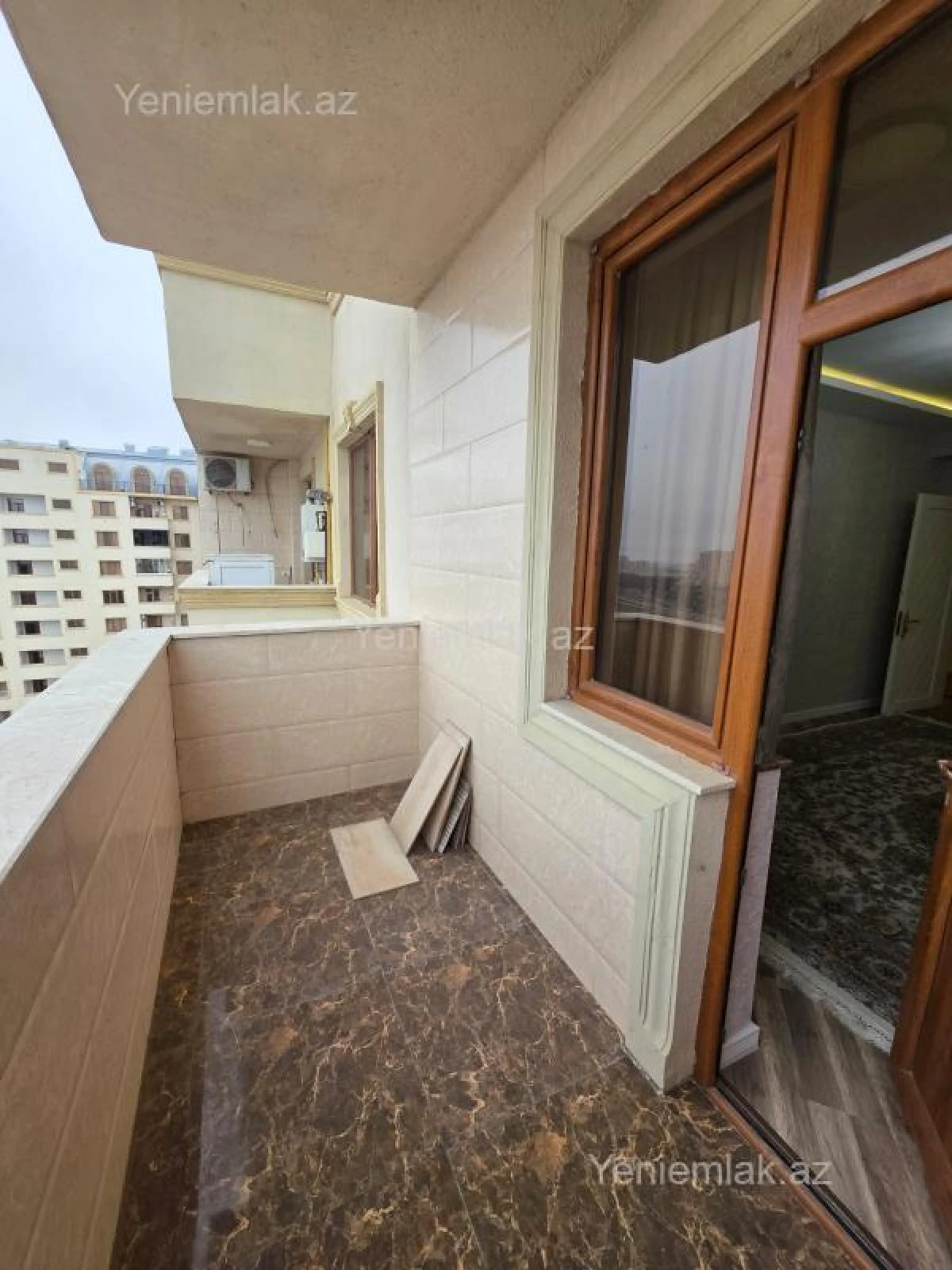 Satılır 3 otaqlı yeni tikili 130 m²