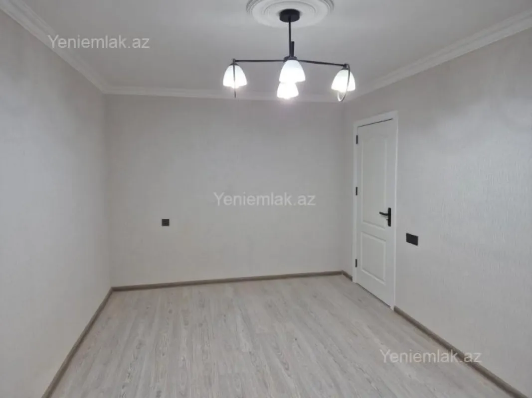 Satılır 1 otaqlı köhnə tikili 35 m²