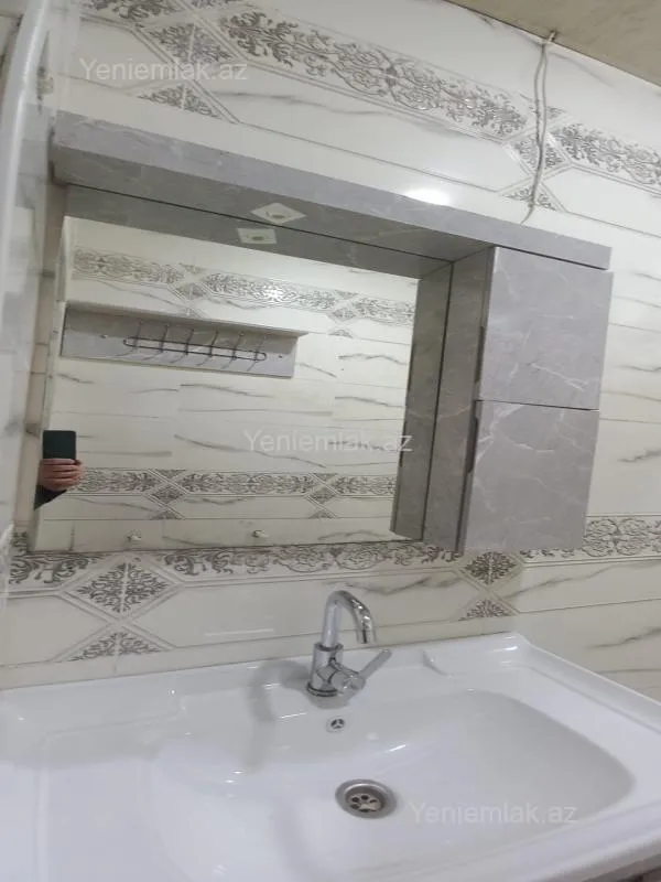 Satılır 3 otaqlı yeni tikili 88 m²