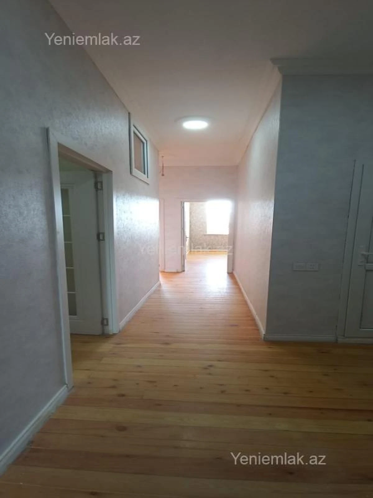 Satılır 3 otaqlı yeni tikili 88 m²