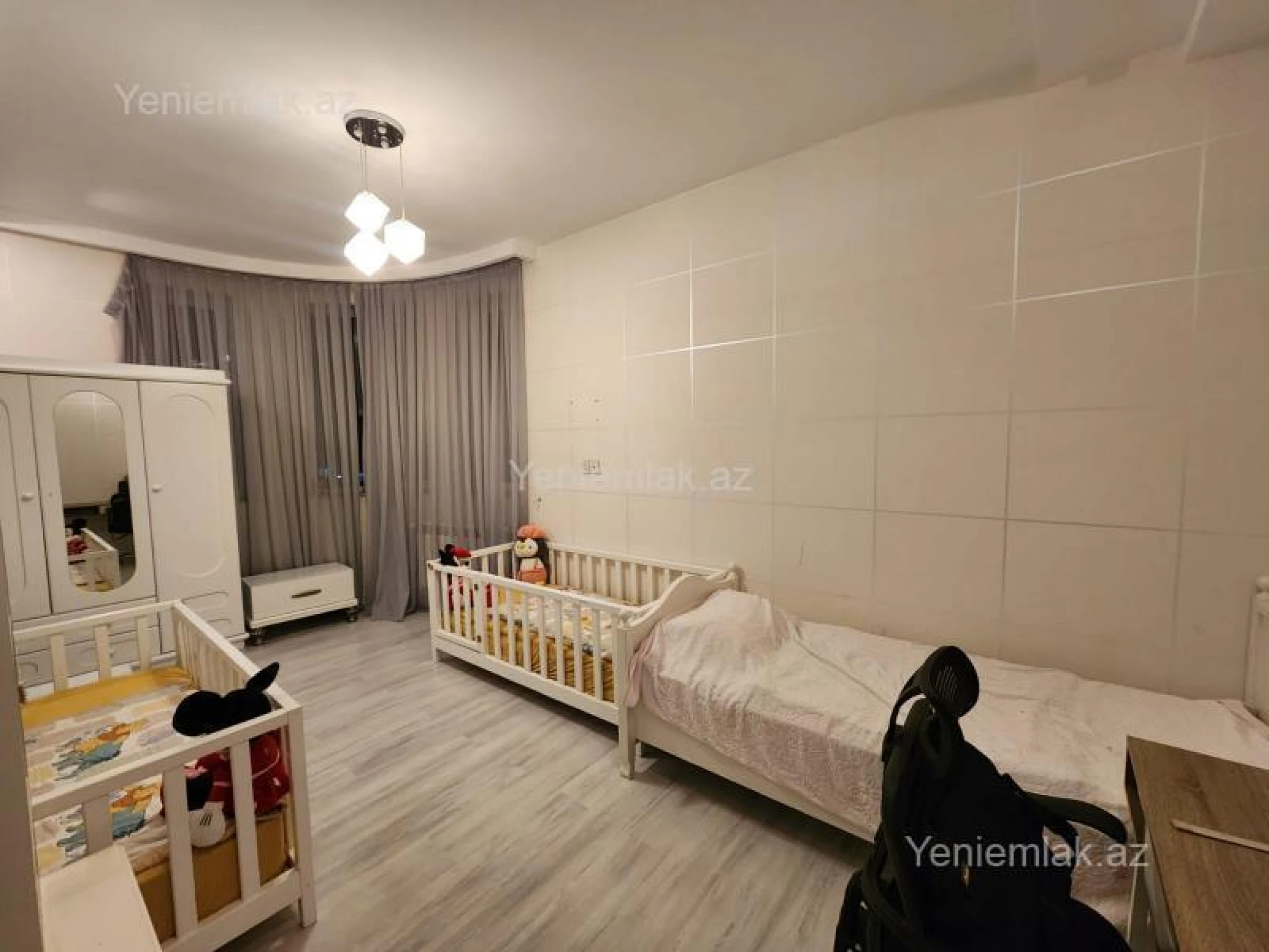 Satılır 3 otaqlı yeni tikili 92 m²