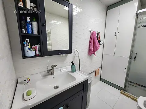 Satılır 3 otaqlı yeni tikili 92 m²