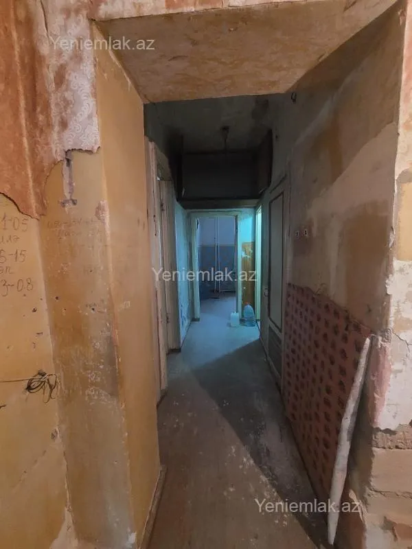 Satılır 3 otaqlı köhnə tikili 72 m²