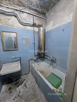 Satılır 3 otaqlı köhnə tikili 72 m²