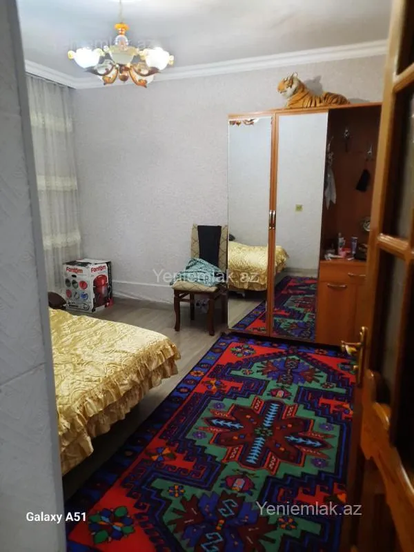 Satılır 2 otaqlı həyət evi 220 m²