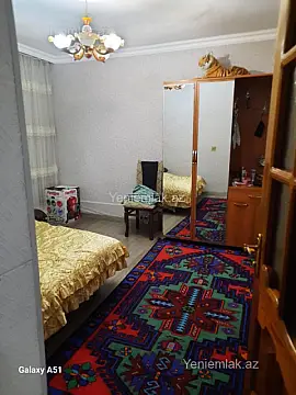 Satılır 2 otaqlı həyət evi 220 m²