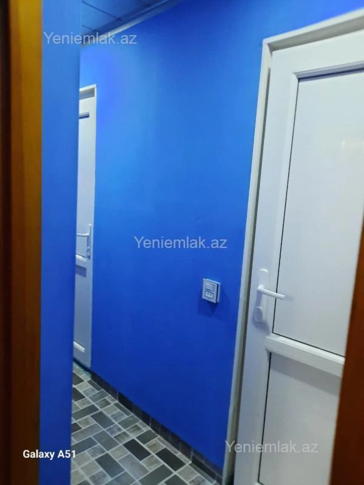 Satılır 2 otaqlı həyət evi 220 m²