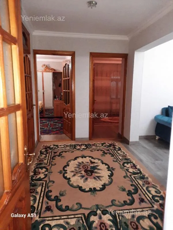 Satılır 2 otaqlı həyət evi 220 m²