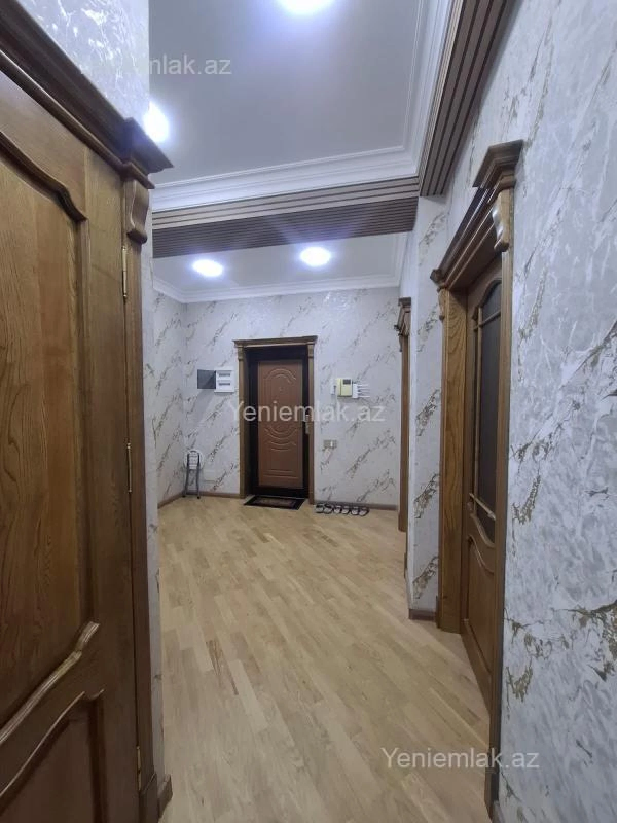 Satılır 3 otaqlı yeni tikili 85 m²