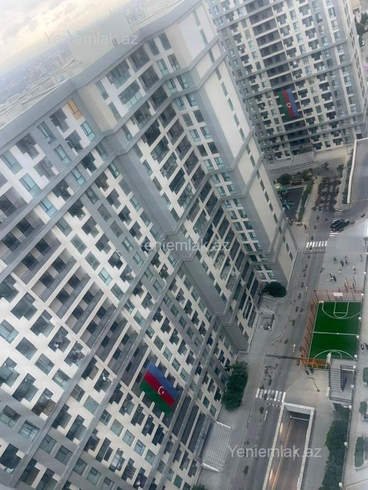 Satılır 2 otaqlı yeni tikili 55 m²